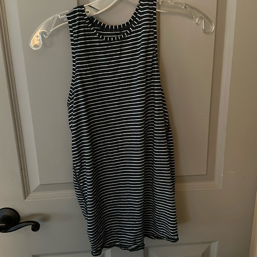 lululemon tie back tank